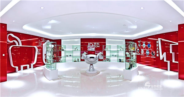 聲色光影，一場簡約與時尚的碰撞(圖1)