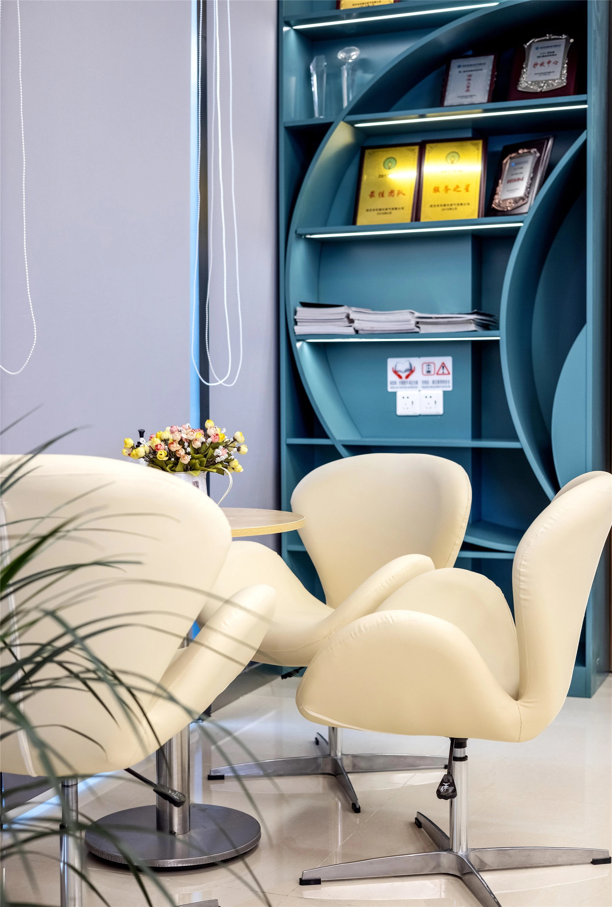 【案例賞析】武漢市車都天然氣營(yíng)業(yè)廳完工實(shí)景展示，開放多元，活力共享！(圖10)