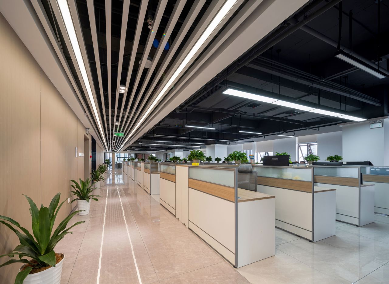 【完工案例】三相電力8000+㎡辦公室裝修項(xiàng)目圓滿交付并投入使用(圖25) 【完工案例】三相電力8000+㎡辦公室裝修項(xiàng)目圓滿交付并投入使用(圖25)